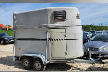 Przyczepa do przewozu koni marki MARO MR 11 K L