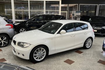 2,0 benzyna 122 km. M pakiet